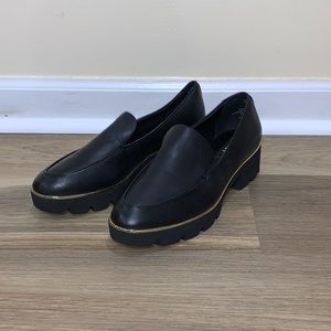 DKNY Women's Black Leather Loafer